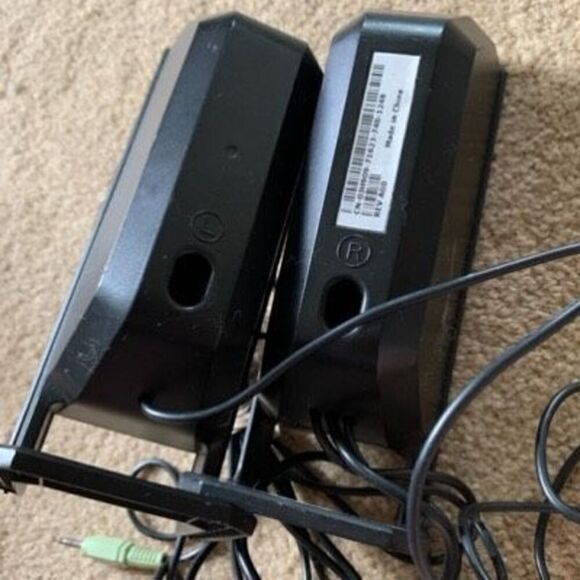 Dell Model A225 Computer Speakers *Tested* - Picture 7 of 10